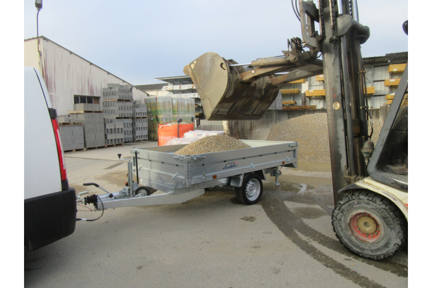 Benne 42575 en chargement